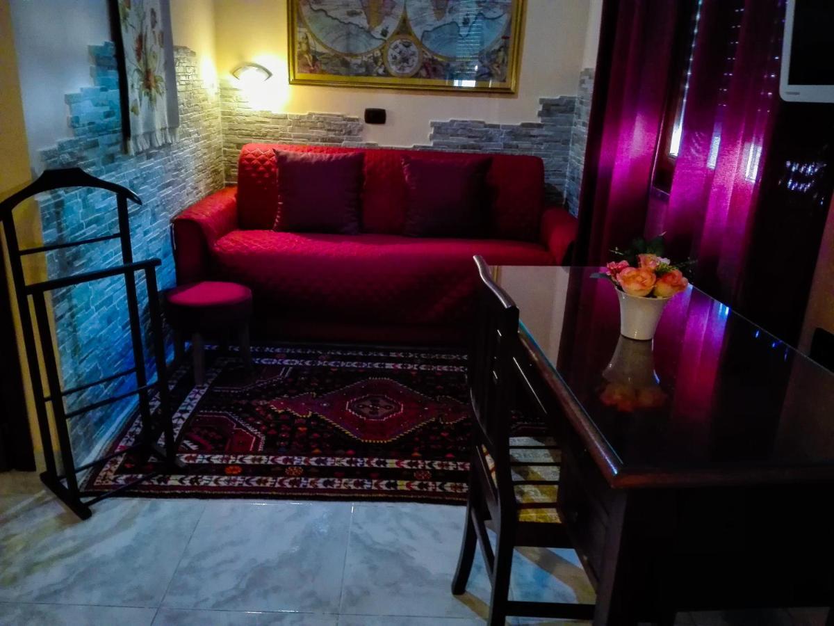 La Rosa - Elegant Rooms 사사리 외부 사진